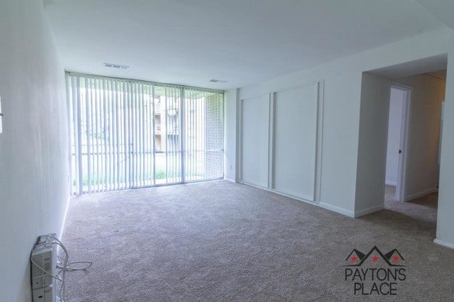 Building Photo - 7959 Riggs Rd #2