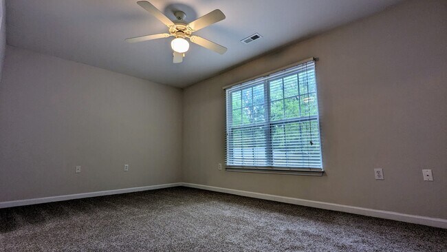 Foto del edificio - 3710 Cotswold Ave