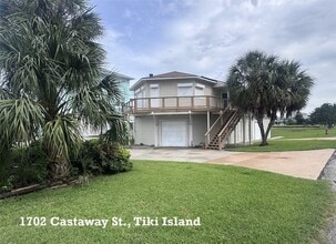 Building Photo - 1702 Castaway St