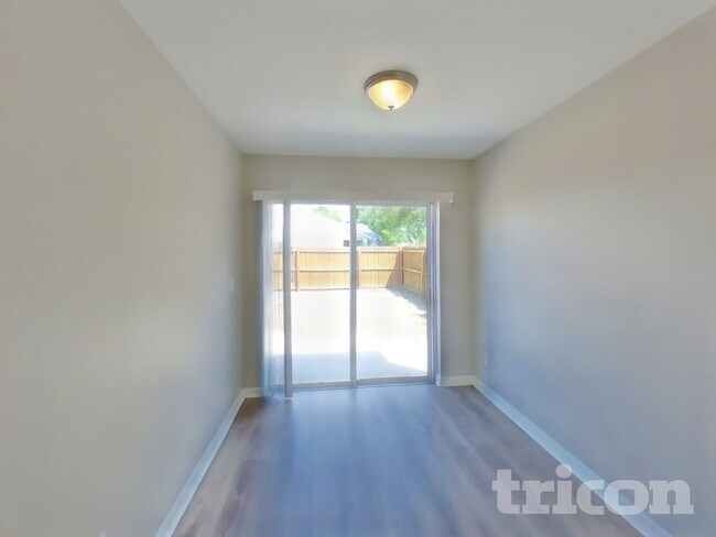 Foto del edificio - 11106 Robin Lake Ct