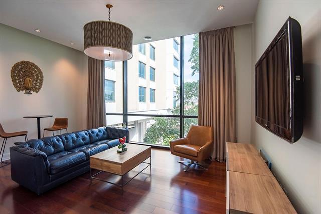 Foto del edificio - 5320 E Mockingbird Ln