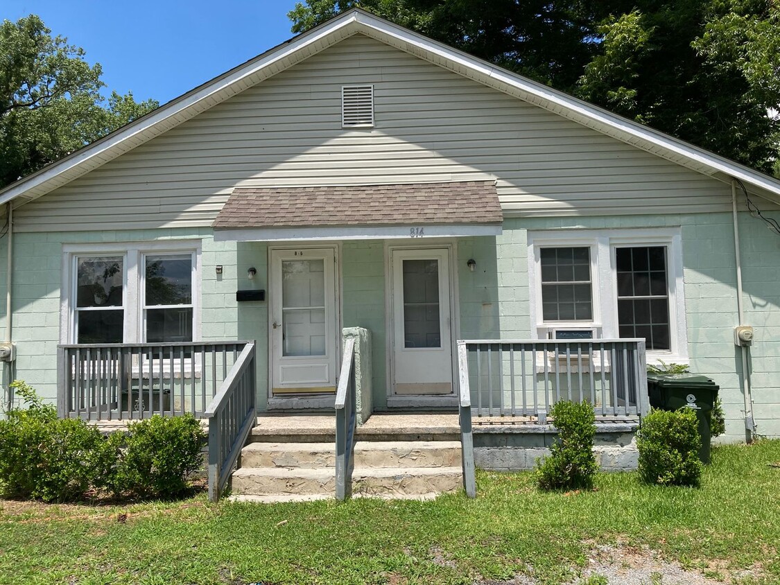 Primary Photo - Duplex Unit