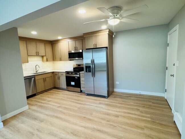 Foto del edificio - 1443 Homestead Rd