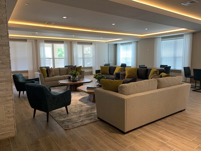 Foto del edificio - Somerset Lofts