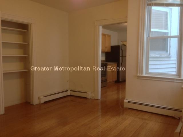 Foto del edificio - 764 E 8th St