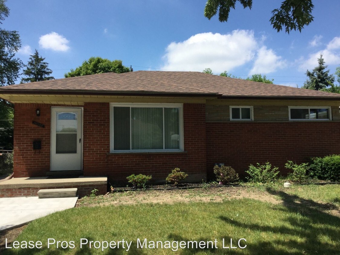 Primary Photo - 3 br, 1.5 bath House - 26219 Harmon