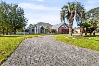 Building Photo - 83 Lake Lorraine Cir
