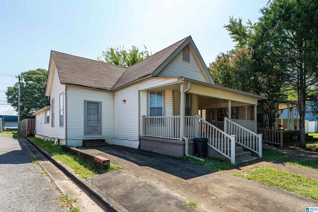 Foto del edificio - 1010 4th Ave SE