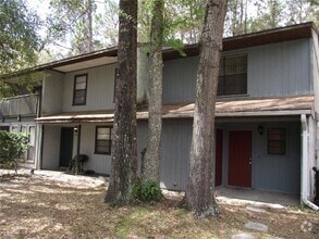 Building Photo - 2164 SW 70th Terrace