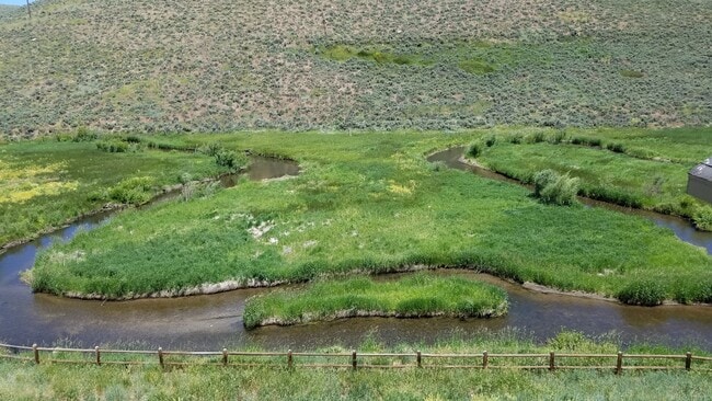 Vista desde la unidad - 900 Bitner Rd