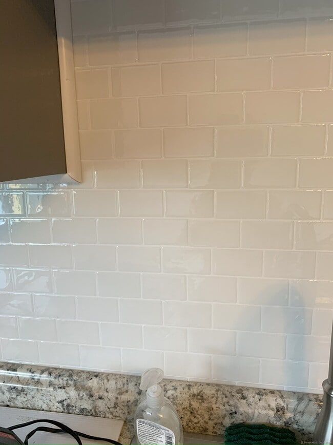 Building Photo - 36 Belair Dr