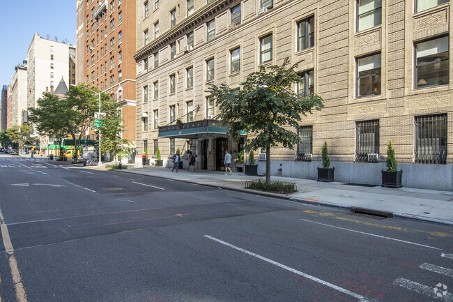 246 West End Ave, Nueva York, NY 10023 - Howard House