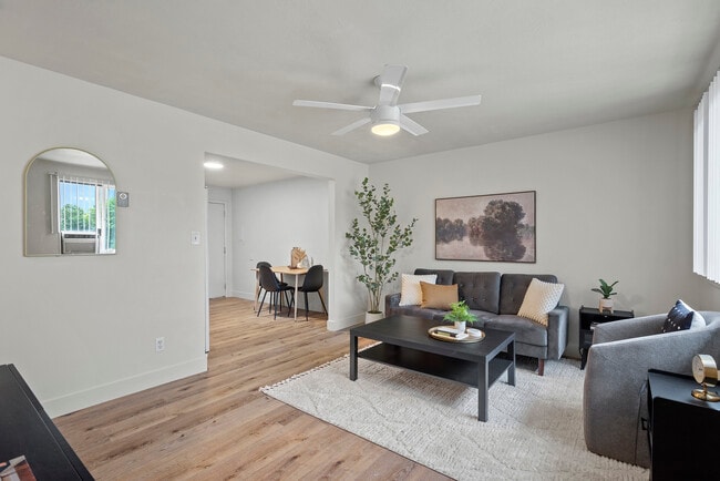 Building Photo - 287 N 300 W