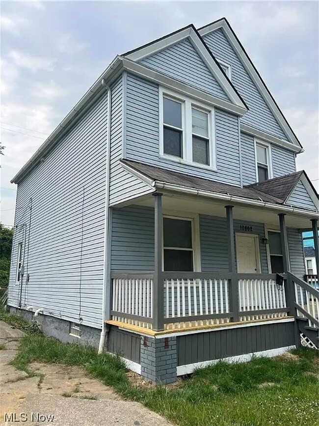 Building Photo - Lovely 4 Bedroom 2 Bathroom House in Cleve...