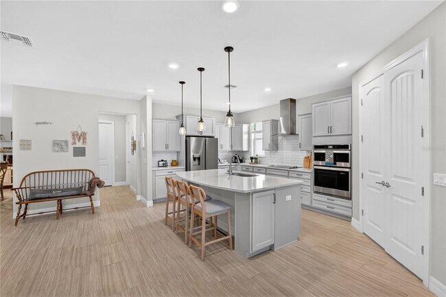 Foto del edificio - 2817 Matera Dr