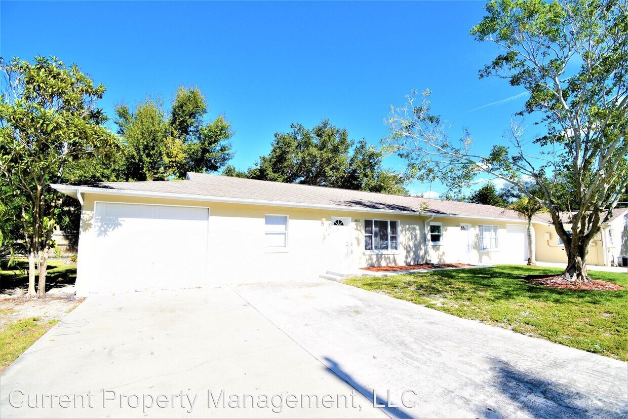 Foto principal - 3229 Collee Ct
