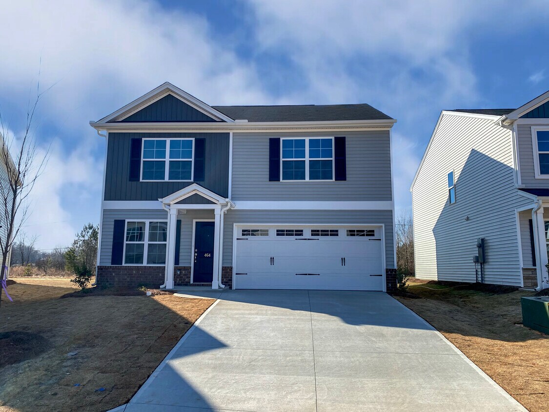 464 Grantham Ct, Spartanburg, SC 29303 House for Rent in Spartanburg