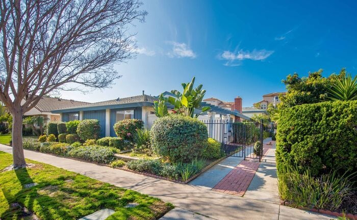 Primary Photo - NEWLY RENOVATED South HB Gem!