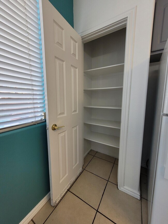 Foto del edificio - 5926 Silver Trace Ct