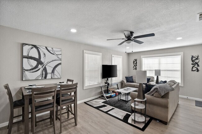 Foto del edificio - 826 Dalworth St