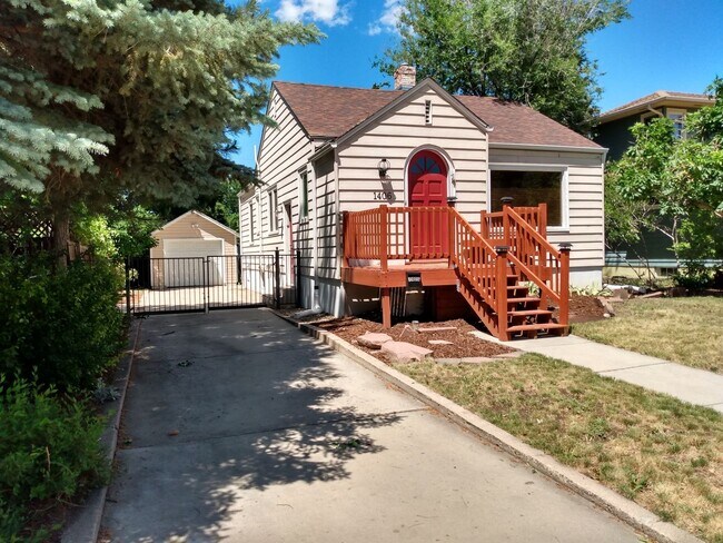 Foto del edificio - SUPER CUTE 3 BED/2 BATH BUNGALOW IN OLD TOWN LONGMONT