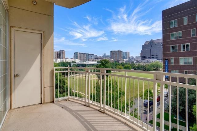 Building Photo - 3225 Turtle Creek Blvd