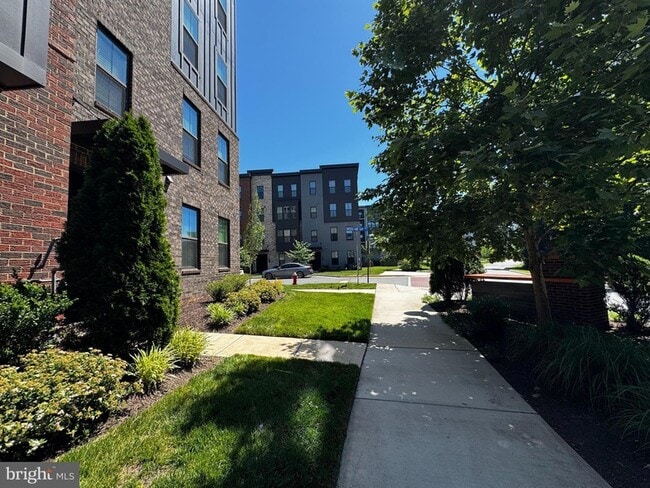 Building Photo - 12831 Milling Stone Terrace
