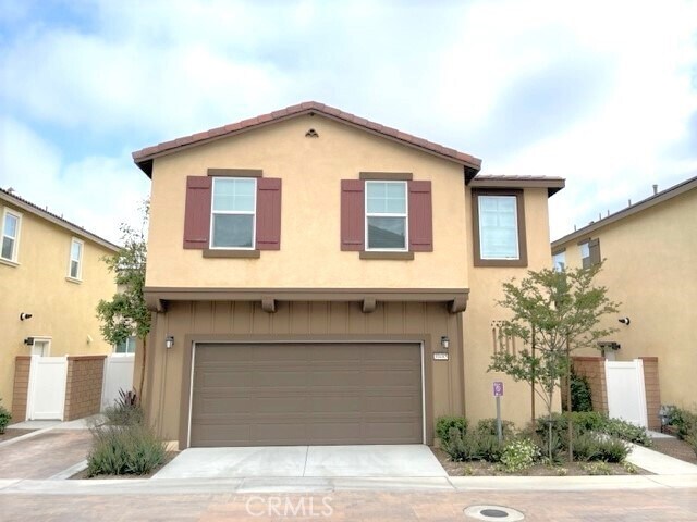 Foto del edificio - 30485 Village Terrace Dr