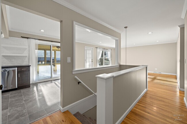 Building Photo - 659 Alida Dr