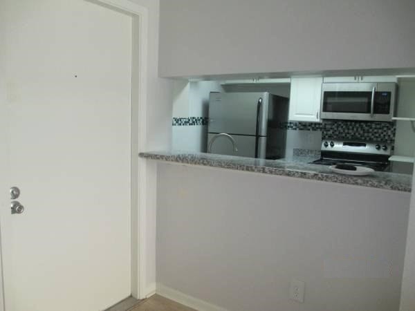 Entrance to condo - 8435 Hearth Dr
