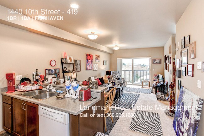 Building Photo - 1440 10th St