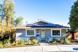 Building Photo - 701 Carquinez Way