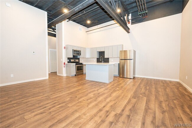 Foto del edificio - 2335 Main St