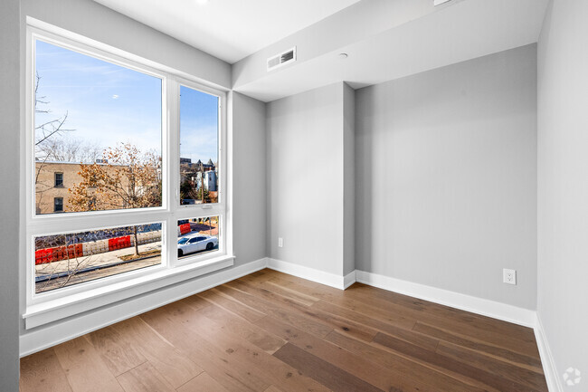 Studio - 534 SF - Living Room/Bedroom - 3315 11th St NW