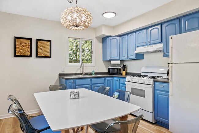 Foto del edificio - 204 Washington Park Blvd