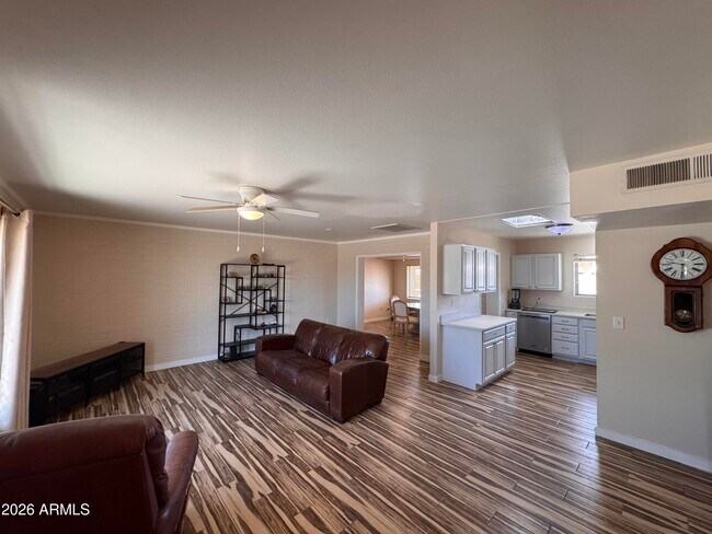 Building Photo - 10620 W Snead Dr