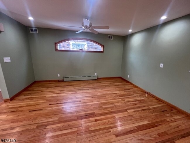 Building Photo - 81 S Maple Ave