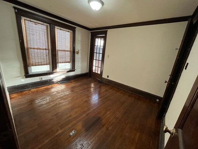 Foto del edificio - 896-900 Grove Street