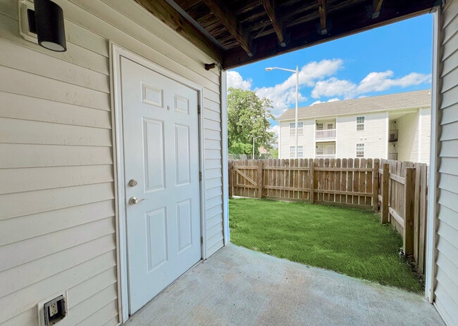 Private Fenced-in Yards Available - Hidden Lake