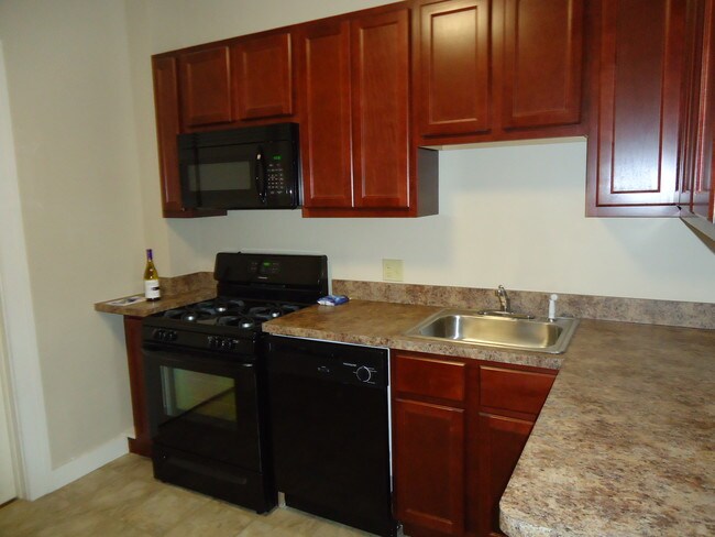 Foto del edificio - 2159 Cottage Grove Ave