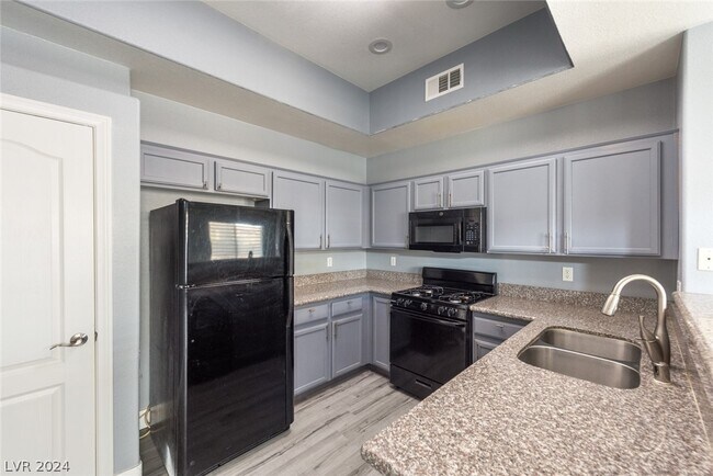 Building Photo - 3455 Cactus Shadow St