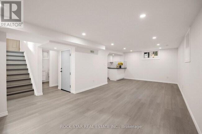 Photo du bâtiment - 60 Champlain Ave