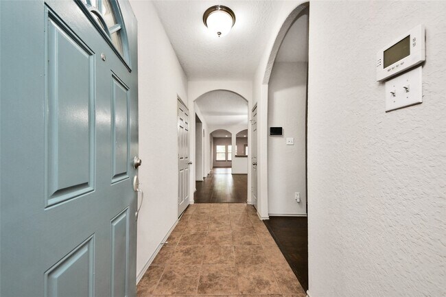 Foto del edificio - 26131 Travis Brook Dr