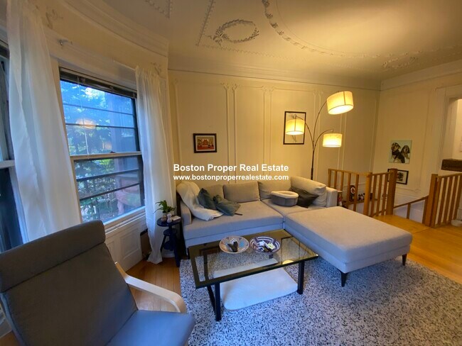 Foto del edificio - 477 Beacon St