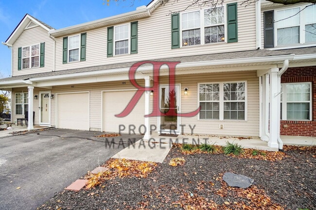 Foto del edificio - 106 Portrait Cir