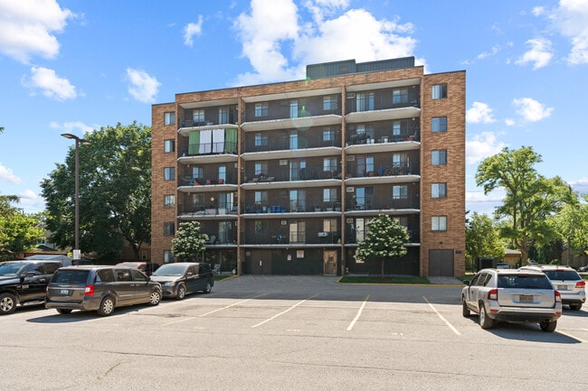 Building Photo - Glenwood Apartments