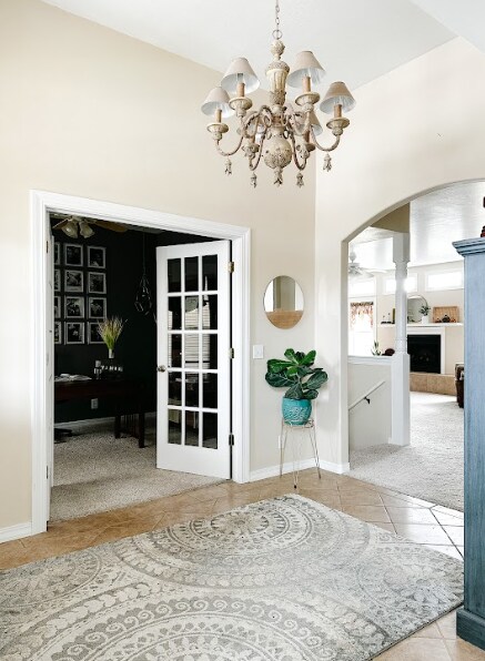 Entrada principal - 2148 Candlewood Ave