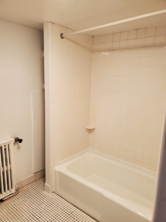Bathroom - 2314 S 11th St