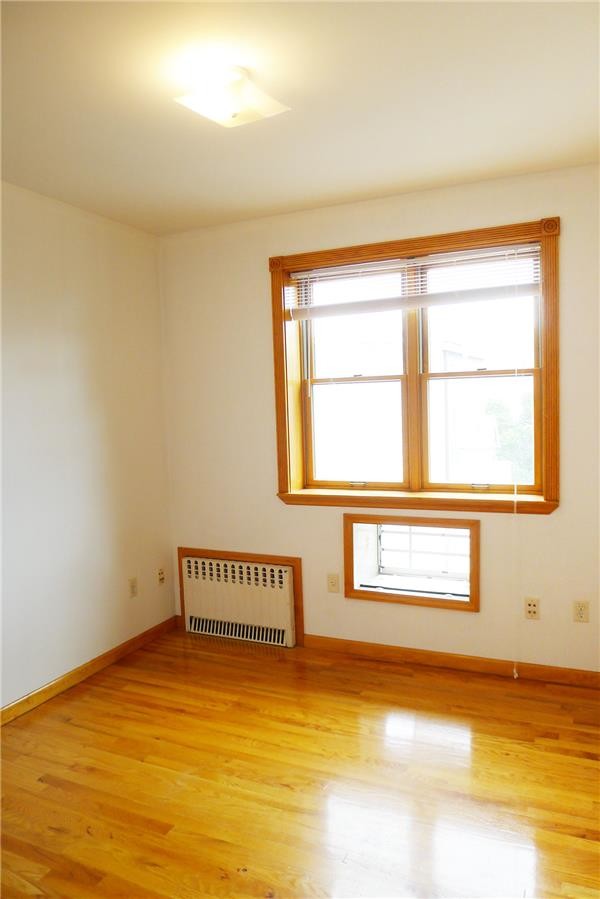 Building Photo - 114 Calyer St