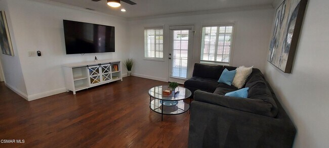 Foto del edificio - 2250 Magnolia St